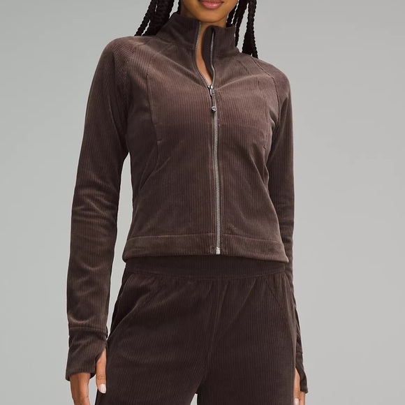 Lululemon Scuba Track Jacket Velvet Cord color Espresso NWT 4 - Picture 8 of 8